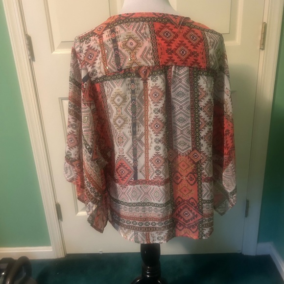 Zac & Rachel Red and Green Patterned Tunic Top - Picture 2 of 5